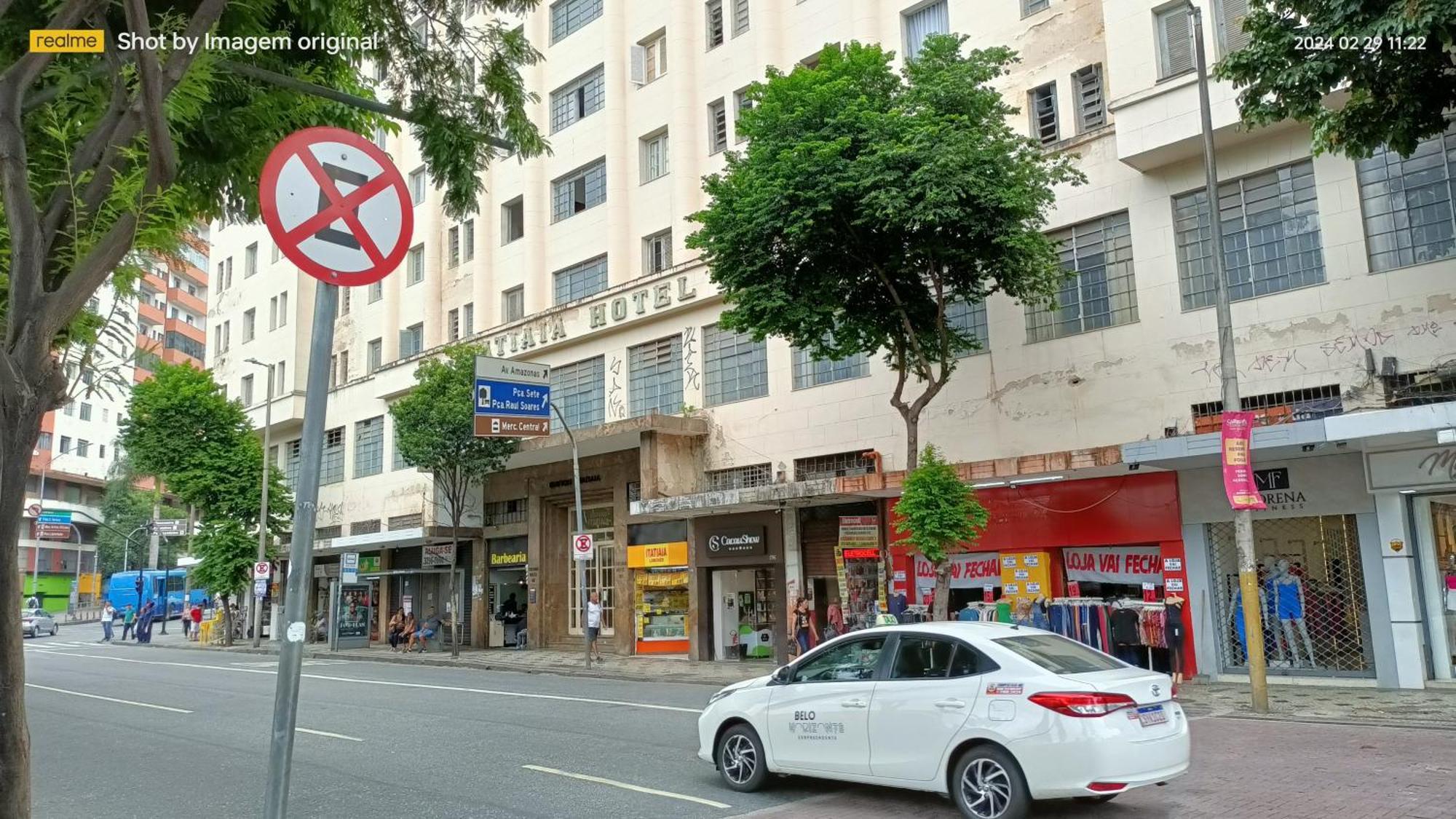 Suite 639 Com Cozinha Centro De 贝洛哈里桑塔 外观 照片